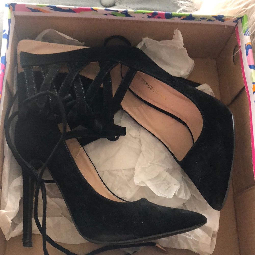 Black heels